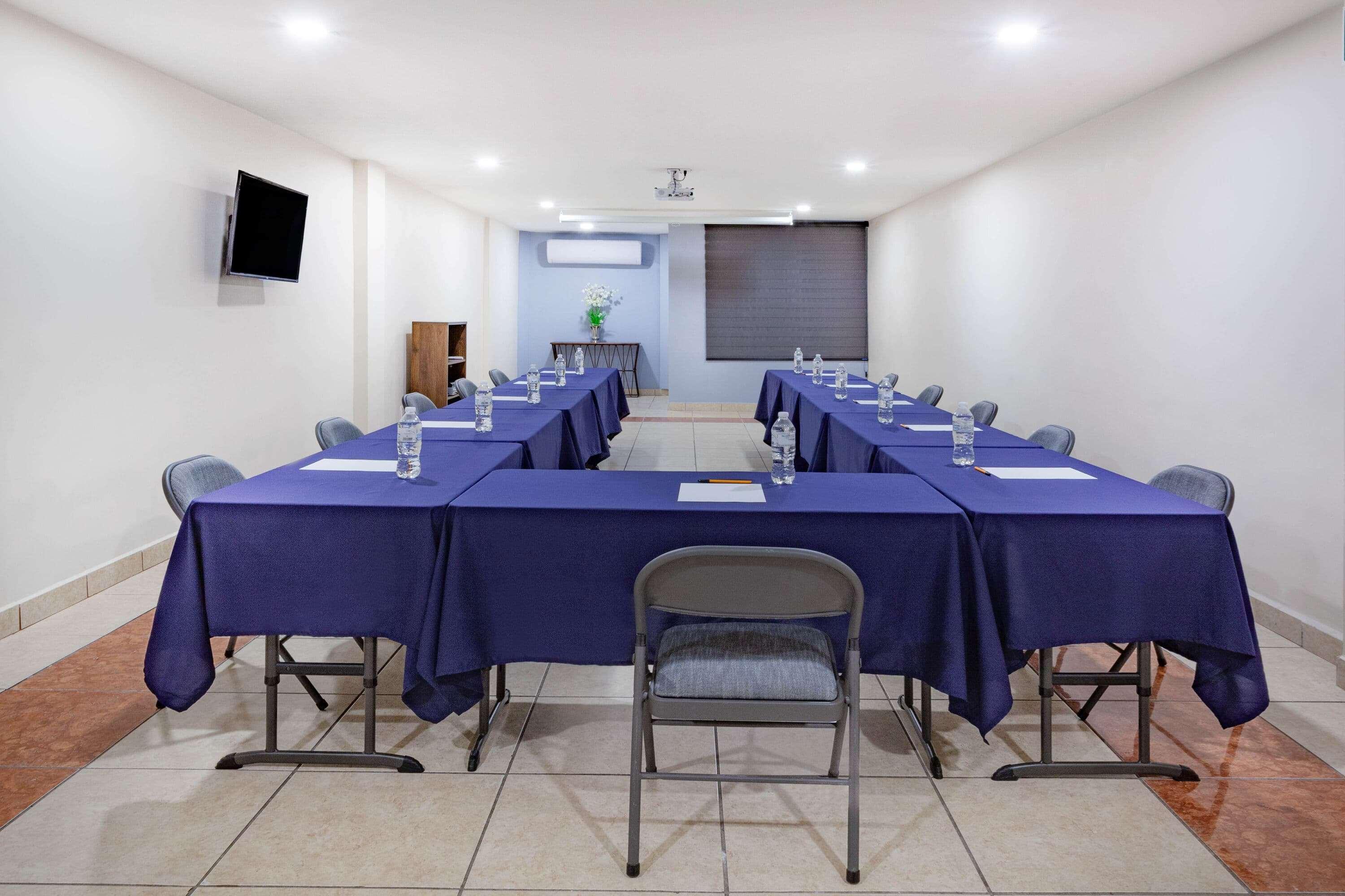 Days Inn By Wyndham Piedras Negras Zewnętrze zdjęcie