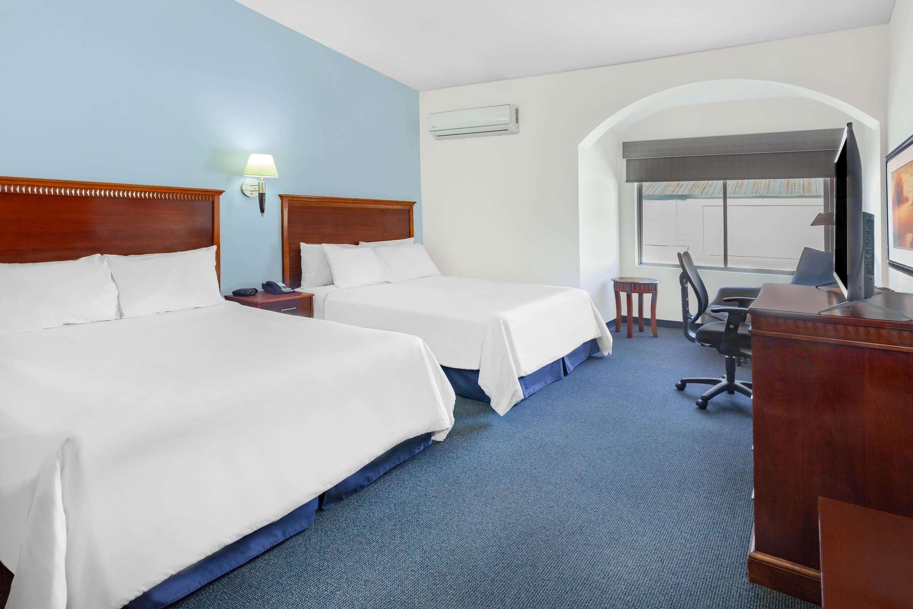 Days Inn By Wyndham Piedras Negras Zewnętrze zdjęcie